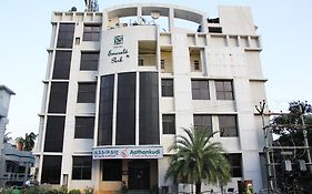 Hotel Emerald Park Chennai